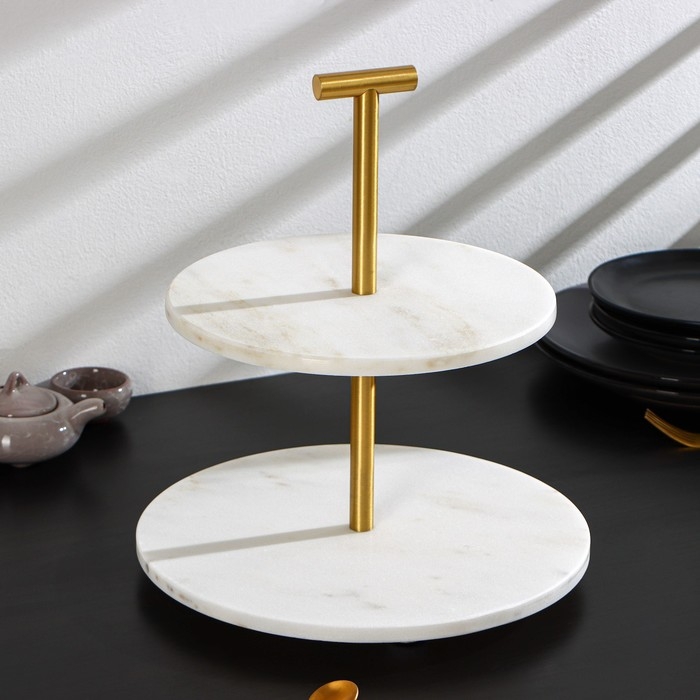 Блюдо из мрамора Magistro Marble, 2-ярусное, d=25/30×33 см, цвет белый Блюдо из мрамора Magistro Marble, 2-ярусное, d=25/30×33 см, цвет белый