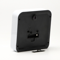 Часы - будильник настольные "Классика", с подвесом, дискретный ход, d-12.5 см, 15 х 15 см, АА Часы - будильник настольные "Классика", с подвесом, дискретный ход, d-12.5 см, 15 х 15 см, АА