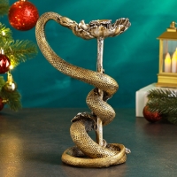 Новый год. Символ 2025. Подсвечник новогодний "Мак и змея" 11х14х24см, золото Новый год. Символ 2025. Подсвечник новогодний "Мак и змея" 11х14х24см, золото