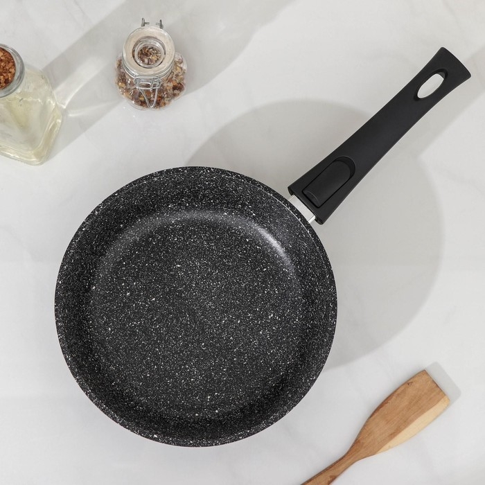 Сковорода Доляна &laquo;Элит&raquo;, d=22 см, съёмная ручка, антипригарное покрытие, цвет серый