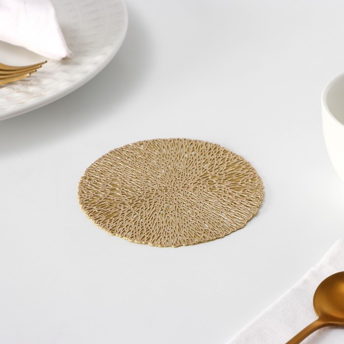 Салфетка - подставка под кружку Доляна &laquo;Листья&raquo;, d=10 см, 4 шт, цвет золото