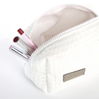 Косметичка на молнии TEXTURA, цвет белый Косметичка на молнии TEXTURA, цвет белый