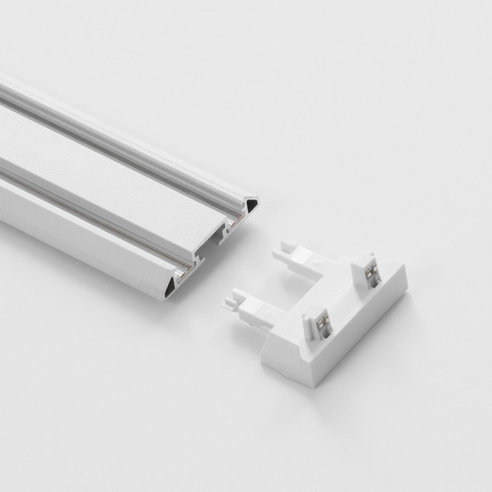 Коннектор стена-потлок SLIM Коннектор стена-потлок SLIM "Г-образный" 4-жильный белый 0,7х4х2см