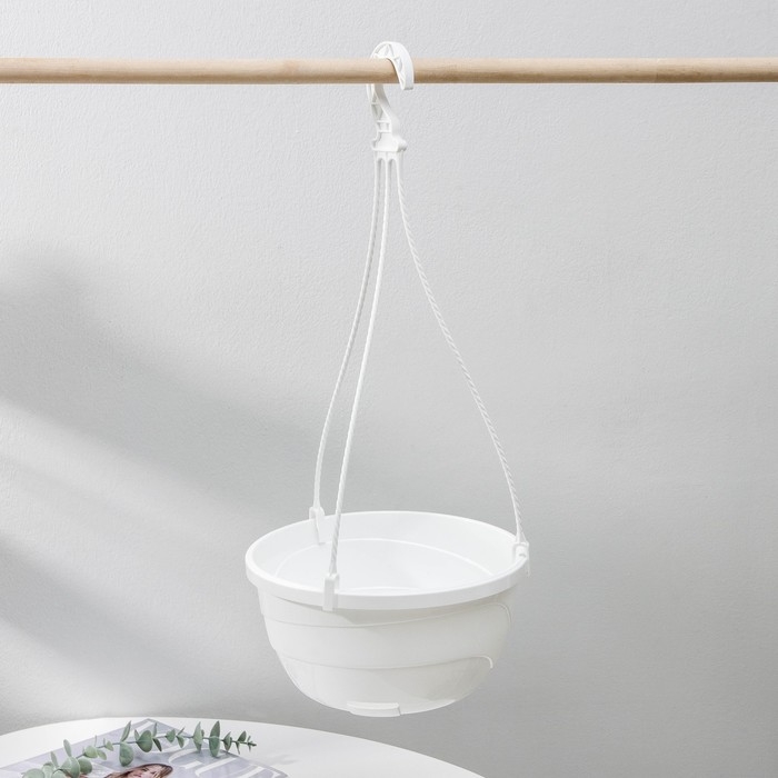 Кашпо уличное с прикорневым поливом &laquo;Мальва&raquo;, 4,7 л, цвет белый