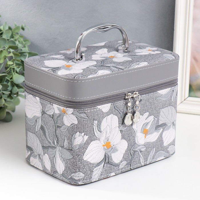 Шкатулка кожзам с зеркалом Шкатулка кожзам с зеркалом "Цветы. Серый" набор 3 шт 18х10х12,5 21х13х15,5 23х15х18,5 см
