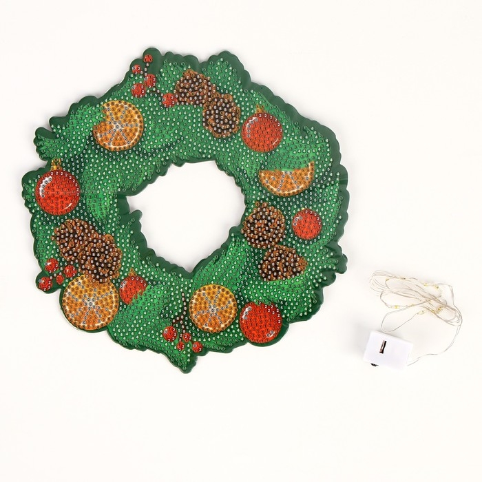 Алмазная мозаика на новый год с полным заполнением на фигурке. Новогодний венок «Волшебный Новый год», 20 х 20 см, новогодний набор для творчества Алмазная мозаика на новый год с полным заполнением на фигурке. Новогодний венок «Волшебный Новый год», 20 х 20 см, новогодний набор для творчества