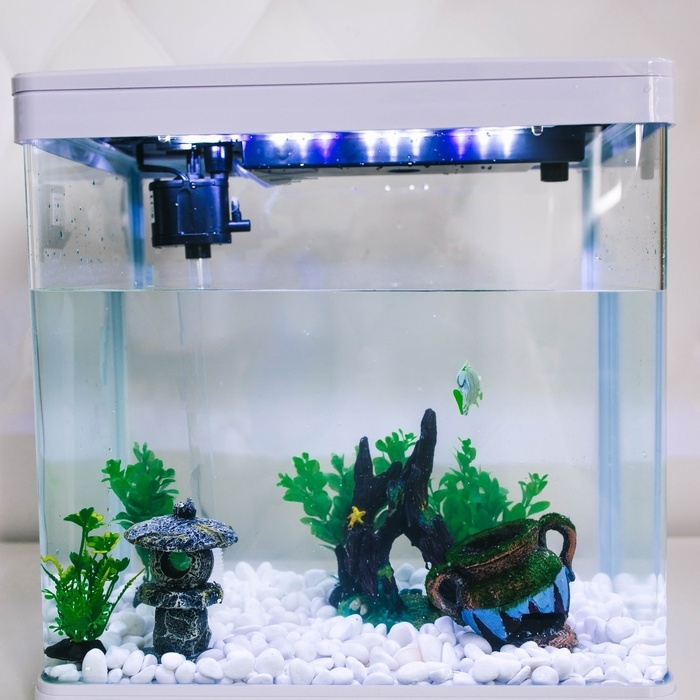 Декор под дерево, 11 х 7 х 15 см Декор под дерево, 11 х 7 х 15 см