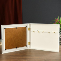 Ключница "Орхидея" Белый  26,5х31,5х4,5 см