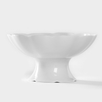 Конфетница фарфоровая «Елена», 300 мл, h=15,2 см Конфетница фарфоровая «Елена», 300 мл, h=15,2 см