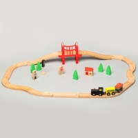 Железная дорога &laquo;Большое путешествие&raquo;, с мостом, 39 деталей, 27,5 &times; 27,5 &times; 5,6 см