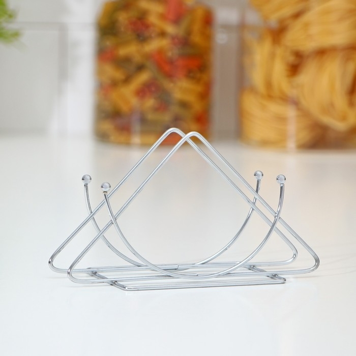 Салфетница Доляна &laquo;Полумесяц&raquo;, 13,5&times;6&times;7,5 см, цвет серебряный