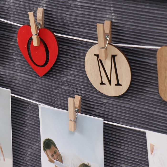 Фоторамка пластик на 3 фото 10х10, 9х13 см "Дом" с прищепками, черная 40х30х1,5 см