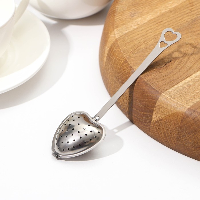 Ситечко для чая Доляна &laquo;Сердце&raquo;, 14,5&times;4 см, цвет серебристый