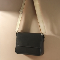 Ручка для сумки, стропа, с карабинами, 139 &plusmn; 3 &times; 3,8 см, цвет бежевый