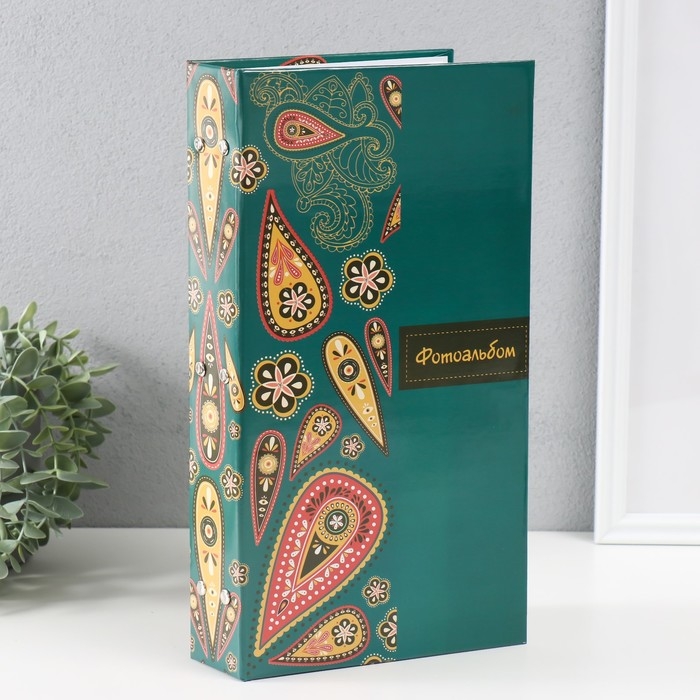 Фотоальбом на 300 фото 10х15 см "Пейсли на зелёном" 33,5х17,5х5 см