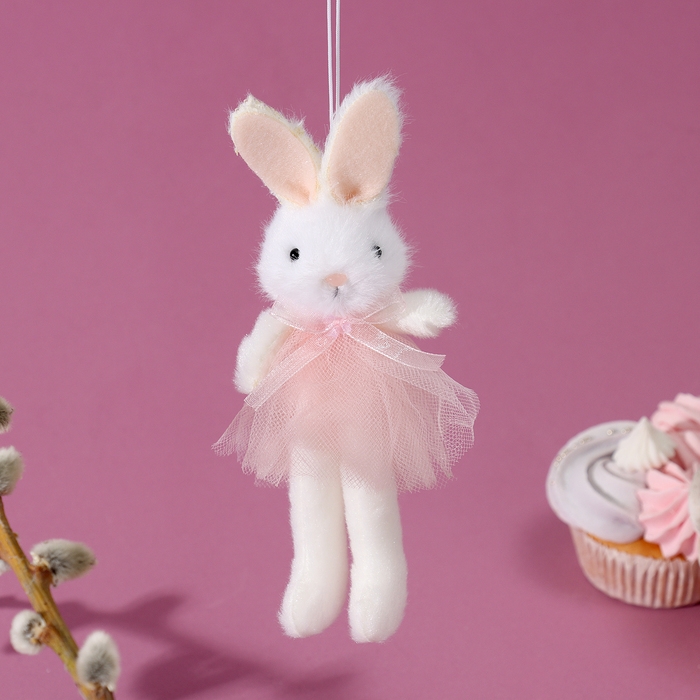 Мягкая игрушка «Зайка в платье» на подвесе, 16 см, цвет МИКС Мягкая игрушка «Зайка в платье» на подвесе, 16 см, цвет МИКС