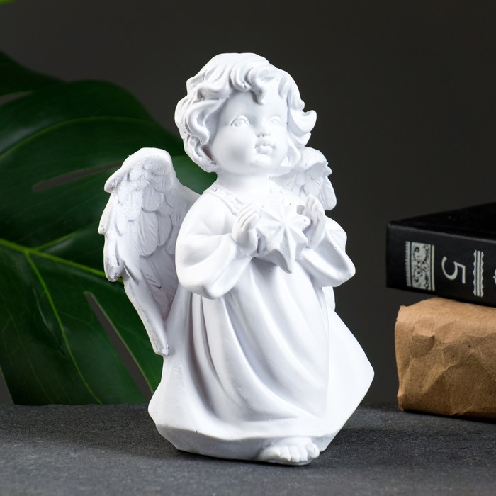 Фигура Фигура "Ангелочек со звездочкой" белый 11х8х15см