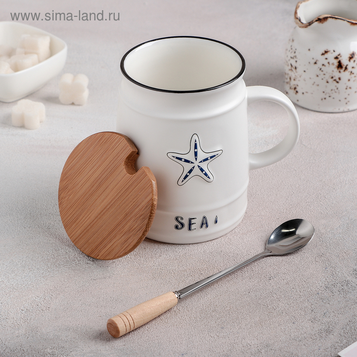 Кружка керамическая с деревянной крышкой и ложкой &laquo;Морская&raquo;, 400 мл, рисунок МИКС