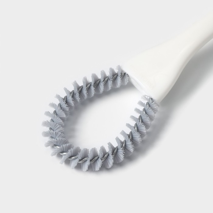 Щётка для чистки посуды и решёток-гриль Raccoon, круг, 19×5,5×2 см, цвет белый Щётка для чистки посуды и решёток-гриль Raccoon, круг, 19×5,5×2 см, цвет белый