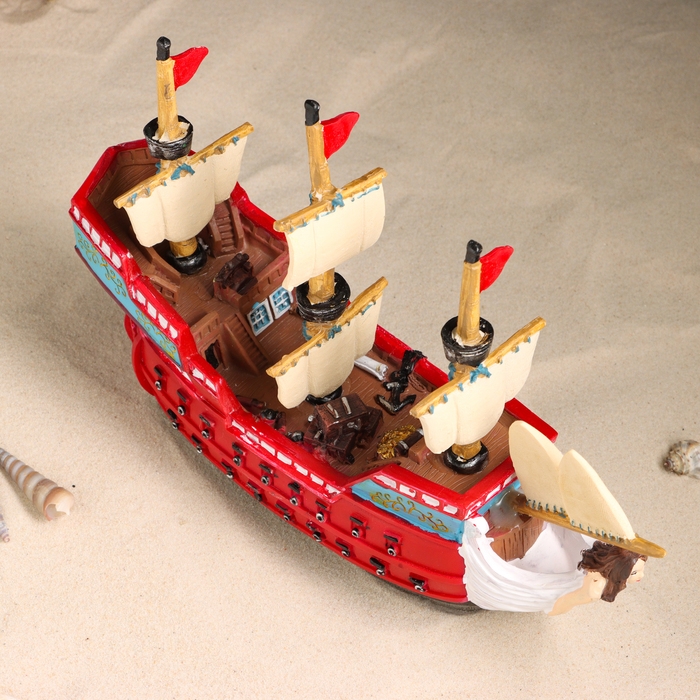 Корабль сувенирный Корабль сувенирный "Парусник" 31*10*20см