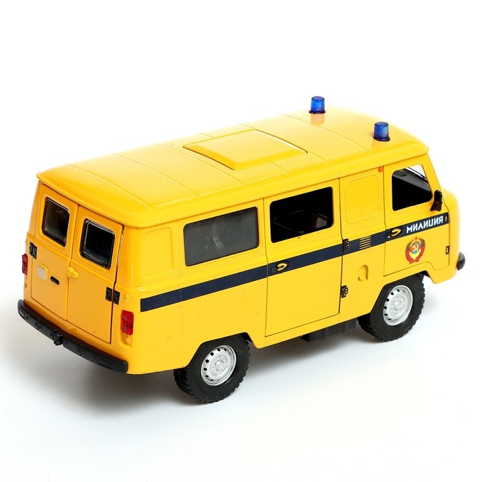 Машина металлическая «УАЗ 3962. Милиция», инерция, 1:24, свет и звук Машина металлическая «УАЗ 3962. Милиция», инерция, 1:24, свет и звук