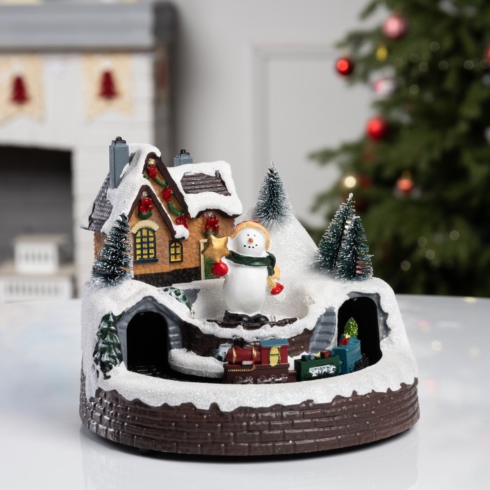 Светодиодная фигура &laquo;Поезд и снеговик&raquo; 20 &times; 20 &times; 16 см, полистоун, батарейки ААх3 (не в комплекте), USB, свечение тёплый белый