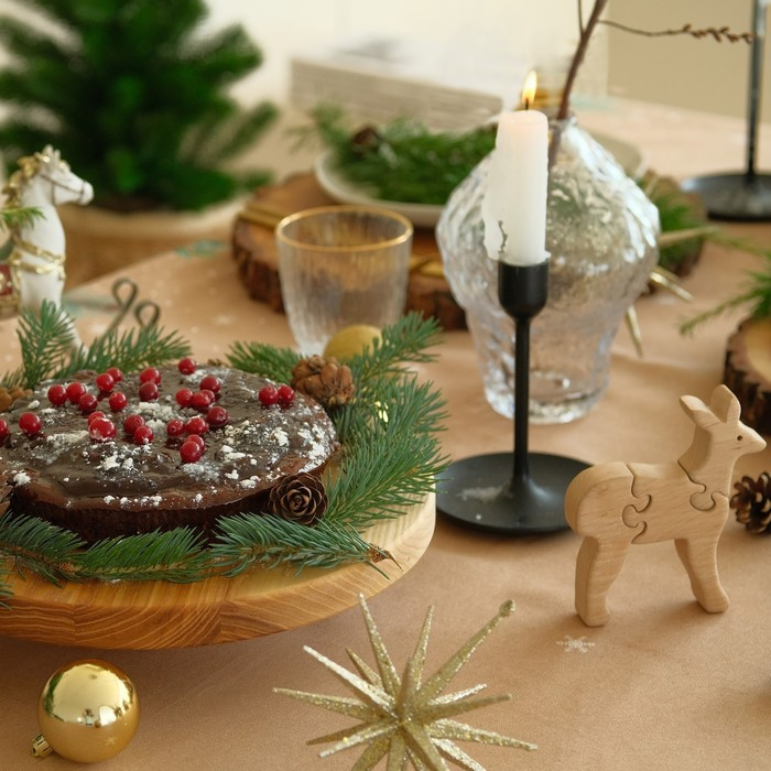 Скатерть новогодняя Этель &laquo;Новый год: Fir branches&raquo; 144х110см, 100%хл, 190г/м2