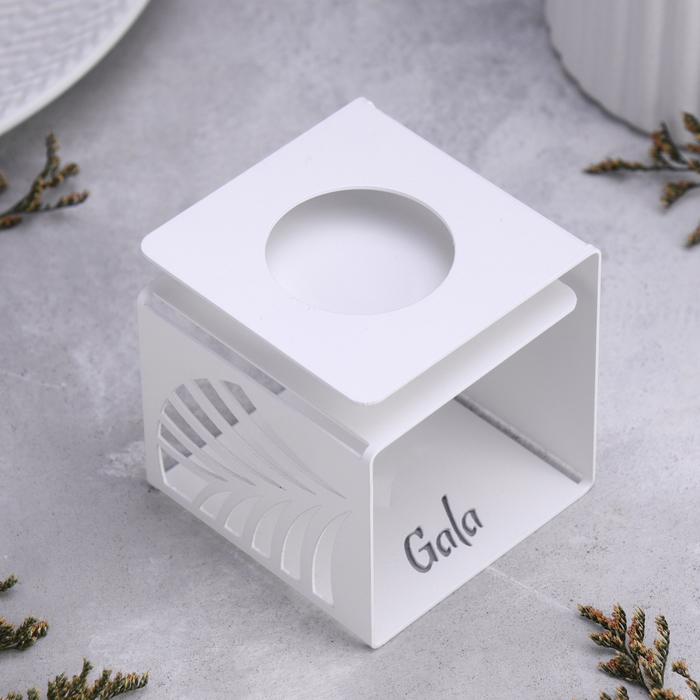 Подсвечник малый Подсвечник малый "Пальмовый лист" 7х7х7 см, белый