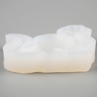 Форма силиконовая универсальная «Милый динозавр», 7,5 × 7 × 0,8 см Форма силиконовая универсальная «Милый динозавр», 7,5 × 7 × 0,8 см