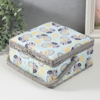 Шкатулка для рукоделия "Котята на клубках" 20х20х11 см Шкатулка для рукоделия "Котята на клубках" 20х20х11 см