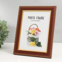 Фоторамка пластик 15х20 см "Золотые волны и точки" темное дерево 18,5х23,5 см Фоторамка пластик 15х20 см "Золотые волны и точки" темное дерево 18,5х23,5 см