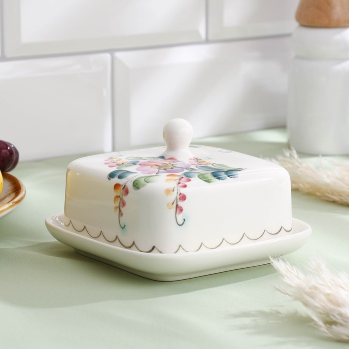 Маслёнка &laquo;Майская&raquo;, на 1/2 пачки, 11,9&times;11,9&times;8,1 см, 1 сорт, авт. Алдошина Л.В.