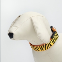 Ошейник с подсветкой Тигр 3 режима свечения размер S, ОШ 22-40 х 2,5 см оранжевый Ошейник с подсветкой Тигр 3 режима свечения размер S, ОШ 22-40 х 2,5 см оранжевый