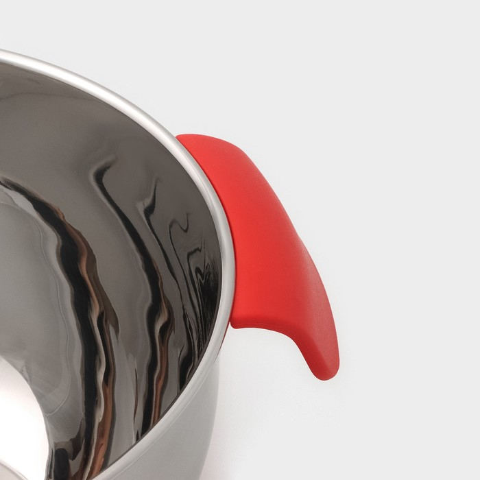 Миска из нержавеющей стали, 2,5 л, 23,5&times;20,5&times;11,5 см, с противоскользящим дном и мерной шкалой, силиконовая ручка, цвет МИКС