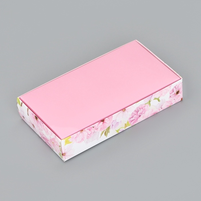 Коробка складная для 8 конфет Коробка складная для 8 конфет "Цветочки", 9,8 х 17,7 х 3,5 см. Кондитерская упаковка