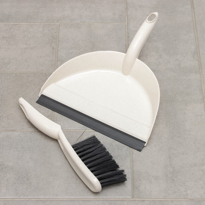 Щётка-смётка с совком с кромкой Malta, цвет бежевый Щётка-смётка с совком с кромкой Malta, цвет бежевый