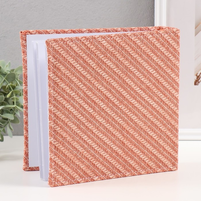 Фотоальбом на 200 фото 10х15 см кожзам "Багетная текстура" бумажные листы коричневый 5х23х22 см   10