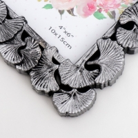 Фоторамка пластик 10х15 см "Листья-веер" тёмное серебро 20х14,5 см Фоторамка пластик 10х15 см "Листья-веер" тёмное серебро 20х14,5 см