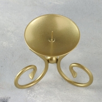 Подсвечник "Весел Н" металл на одну свечу, 9,5х7,6 см, золотой Подсвечник "Весел Н" металл на одну свечу, 9,5х7,6 см, золотой