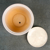 Горшок цветочный Меандр №2 2л 14*21см 1сорт белый МИКС Горшок цветочный Меандр №2 2л 14*21см 1сорт белый МИКС