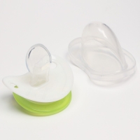 Соска - пустышка силиконовая ортодонтическая «Кошечка», от 0 мес., с колпачком, цвет желтый Соска - пустышка силиконовая ортодонтическая «Кошечка», от 0 мес., с колпачком, цвет желтый