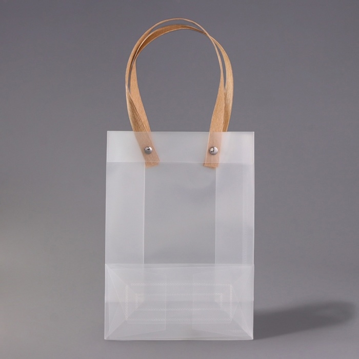 Пакет подарочный PP, 13,5 х 7 х 19 см Пакет подарочный PP, 13,5 х 7 х 19 см