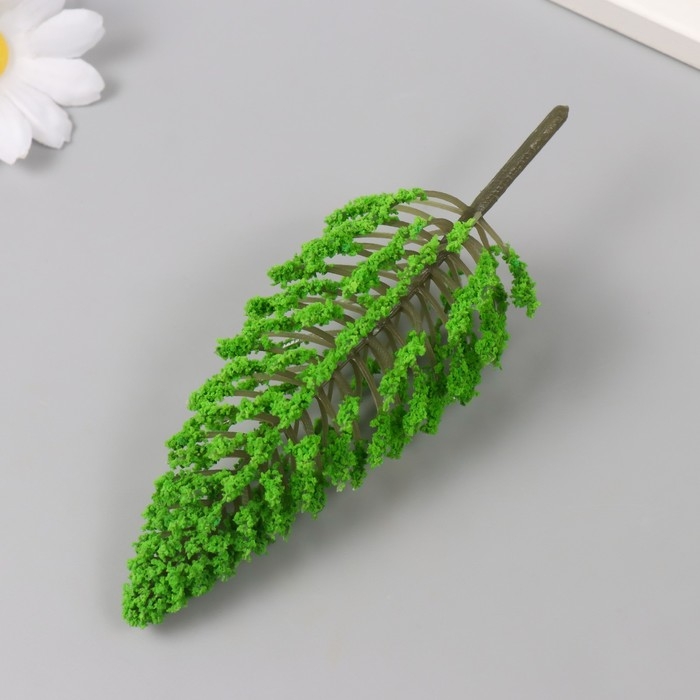 Декор для создания миниатюр (деревья) "Сибирская пихта" 15 см