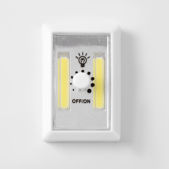 Фонарь-светильник Фонарь-светильник "Мастер К", 220 лм, COB, магнит, клейкая основа, 7.5 х 11.5 х 3.3см