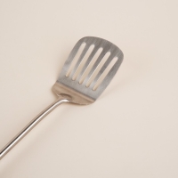 Лопатка перфорированная из нержавеющей стали SL Home, &laquo;Рустик&raquo;, 39,5&times;8 см, цвет серебряный