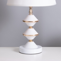 Лампа настольная "Кристи" 1х40Вт Е27 белый/золото 25х25х41см