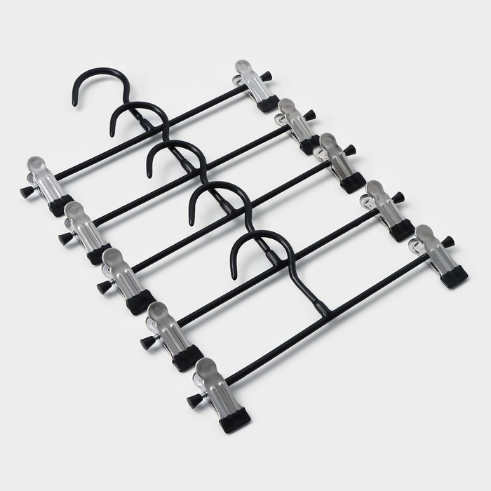 Вешалки для брюк и юбок, с зажимами, 5 шт, 26×13 см, цвет чёрный Вешалки для брюк и юбок, с зажимами, 5 шт, 26×13 см, цвет чёрный