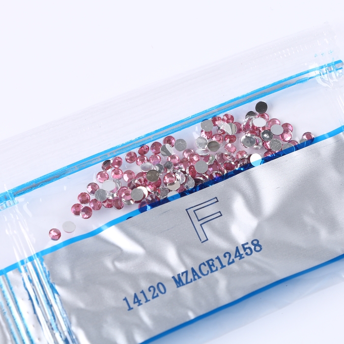 Алмазная вышивка &laquo;Цветы с бабочками в саду&raquo;, интерьерный декор