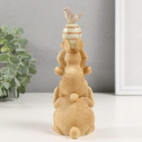 Сувенир полистоун "Пирамидка - Зайчики с пасхальным яичком и птичкой" 8,5х6х17,5 см Сувенир полистоун "Пирамидка - Зайчики с пасхальным яичком и птичкой" 8,5х6х17,5 см