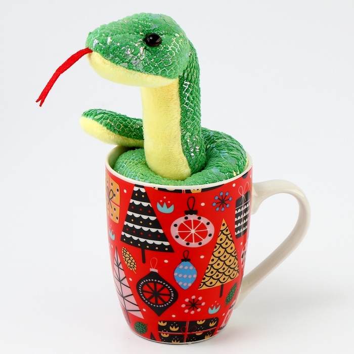 Новогодний подарочный набор &laquo;Исполнения желаний&raquo;: мягкая игрушка змея и кружка